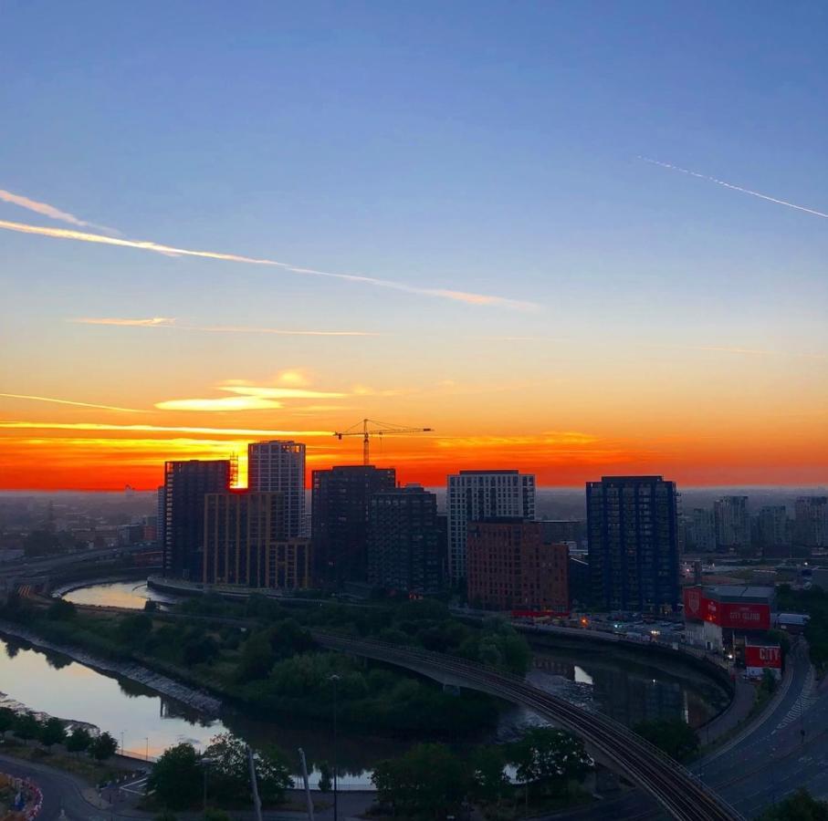 London Skylineviews 2 Bed 2 Bath Flat Near Canary Wharf, O2 & Excel Екстериор снимка