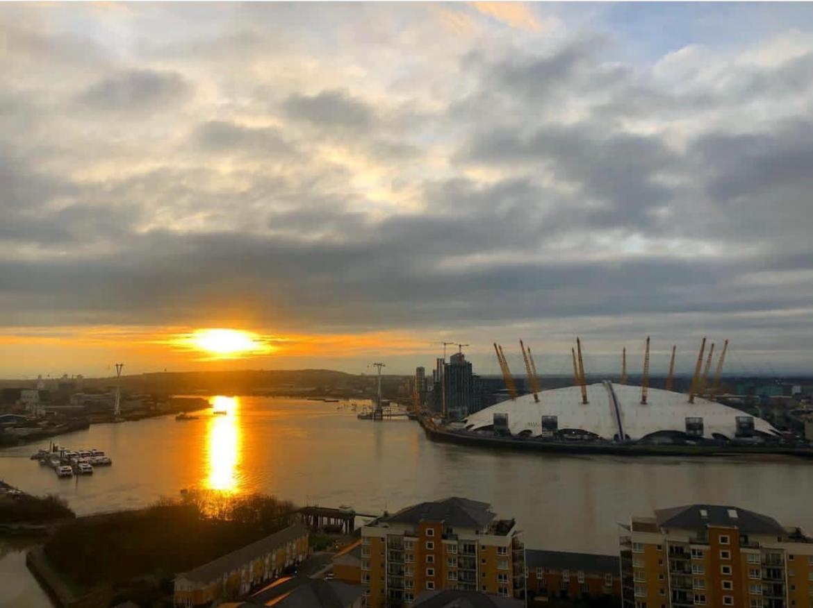 London Skylineviews 2 Bed 2 Bath Flat Near Canary Wharf, O2 & Excel Екстериор снимка