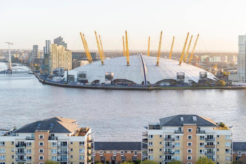 London Skylineviews 2 Bed 2 Bath Flat Near Canary Wharf, O2 & Excel Екстериор снимка