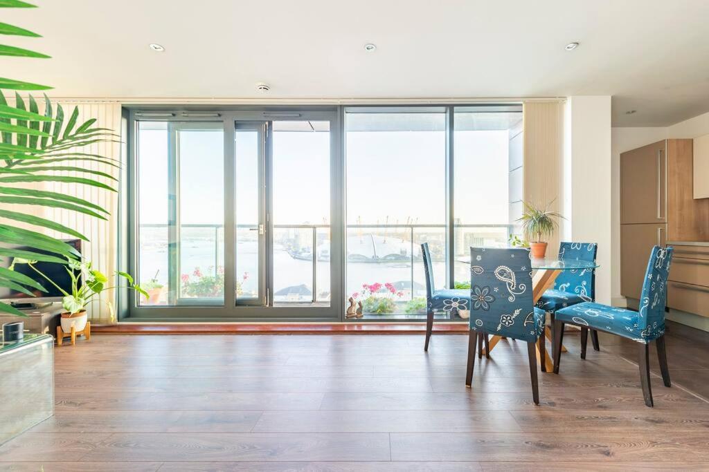 London Skylineviews 2 Bed 2 Bath Flat Near Canary Wharf, O2 & Excel Екстериор снимка